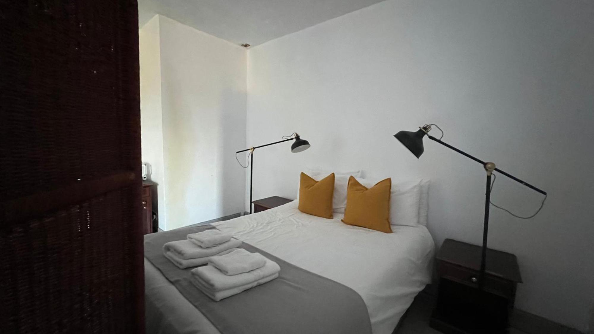 Hotel Square Tomintoul Eksteriør billede